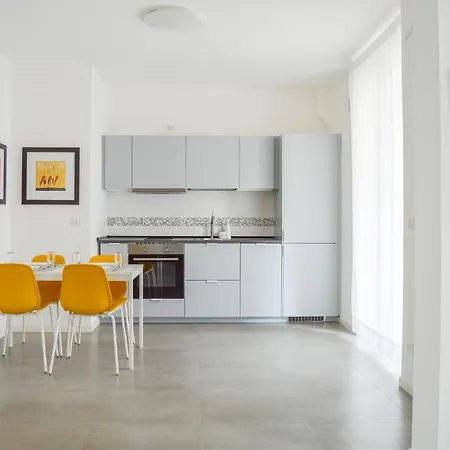 Homiday - Residenza Caravelle Apartament