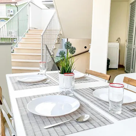 Apartament Homiday - Residenza Caravelle Pineto
