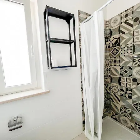 Homiday - Residenza Caravelle Апартаменты *
