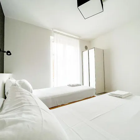 Homiday - Residenza Caravelle Пинето
