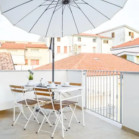 Homiday - Residenza Caravelle Пинето