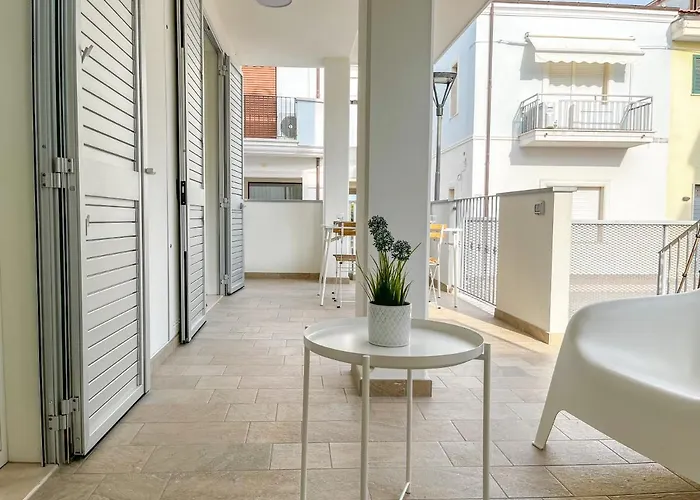 Homiday - Residenza Caravelle * Pineto